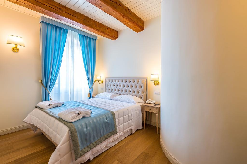 Relais Paradiso Resort & Spa Marcellano Exteriör bild
