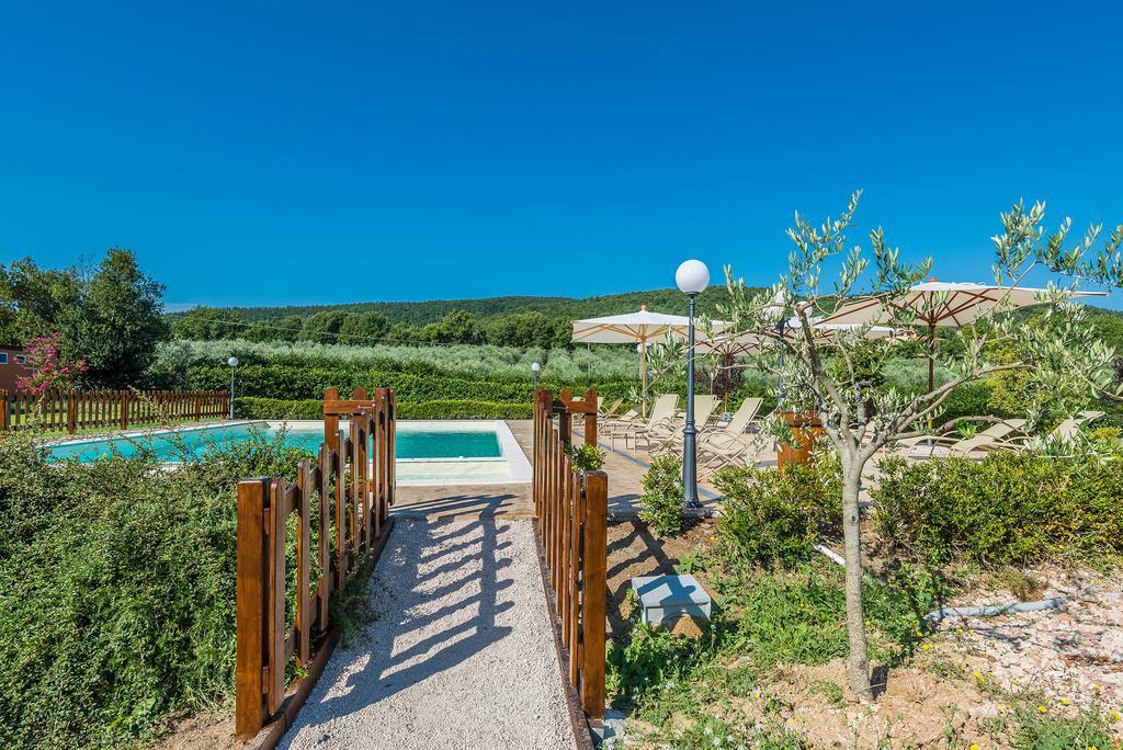 Relais Paradiso Resort & Spa Marcellano Exteriör bild