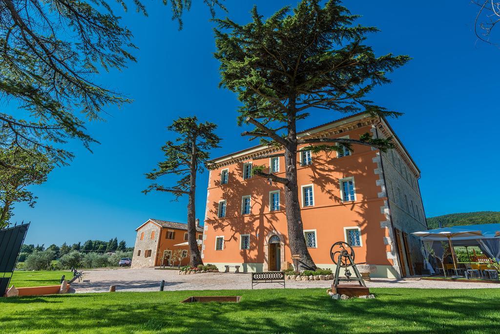 Relais Paradiso Resort & Spa Marcellano Exteriör bild